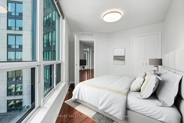 Additional image 19 of 300 Bloor St Unit 1703