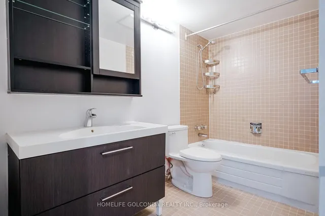 Additional image 16 of 45 Carlton St Unit 1606