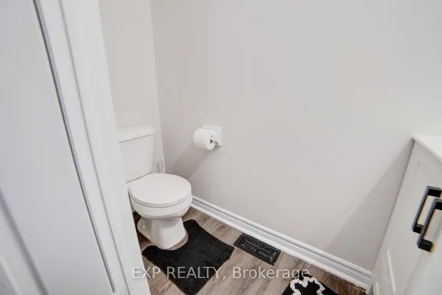 Additional image 16 of 56 Verona St