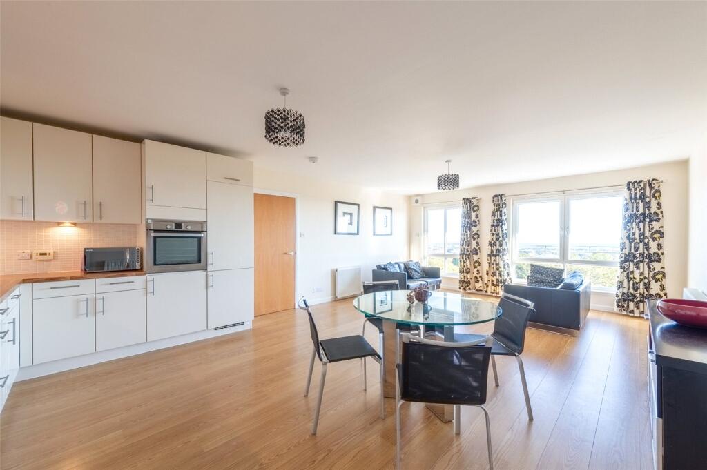 Additional image 4 of 26 Midstocket View, Aberdeen, Aberdeenshire, AB15 6BS