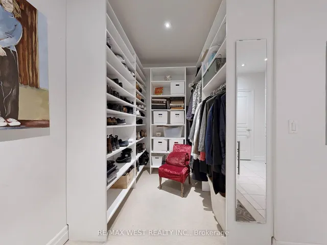 Additional image 32 of 20 Burkebrook Pl Unit Th 14