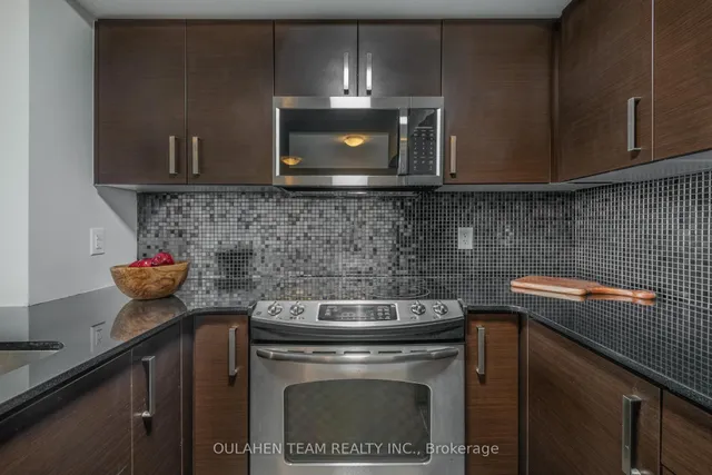 Additional image 6 of 17 Anndale Dr Unit 1509