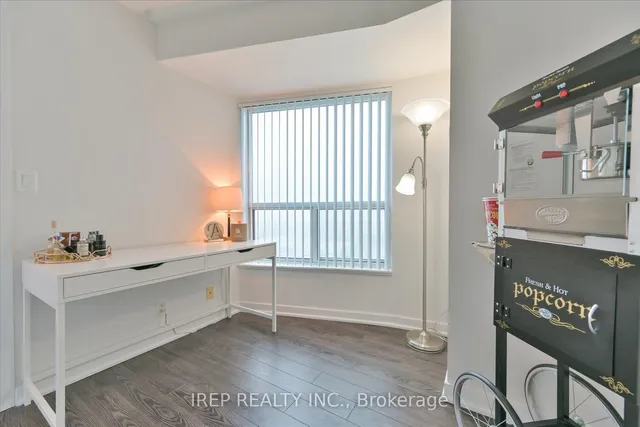 Additional image 24 of 38 Lee Centre Dr Unit 3003