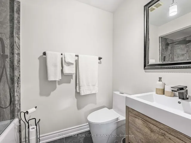 Additional image 13 of 105 Harbourview Cres