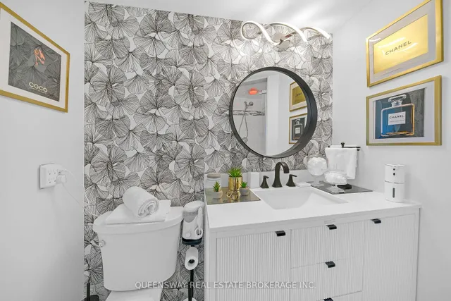 Additional image 24 of 550 Queens Quay Unit 429