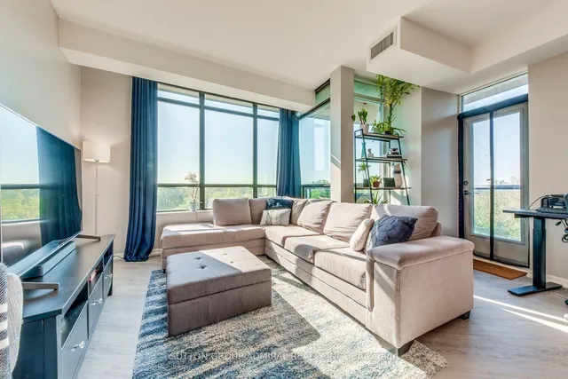 Additional image 6 of 219 Fort York Blvd Unit 709