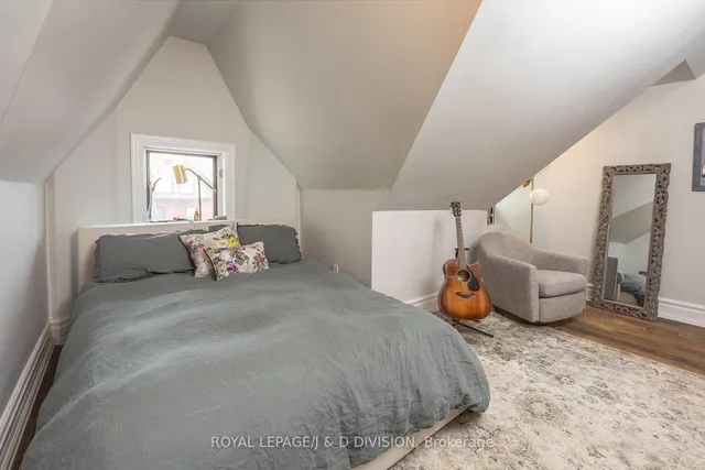 Additional image 29 of 40 Bernard Ave