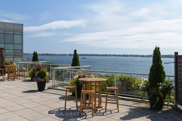 Additional image 41 of 550 Queens Quay Unit 201