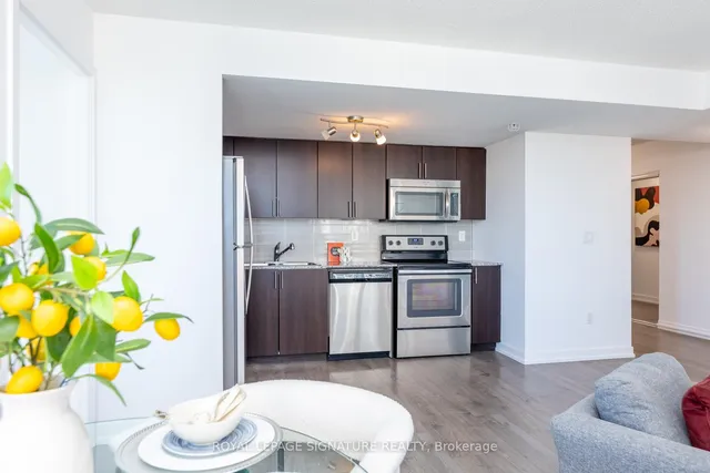 Additional image 21 of 1410 Dupont St Unit 2201