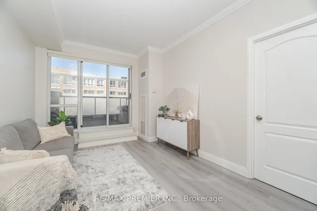 Additional image 15 of 1005 King St Unit 717