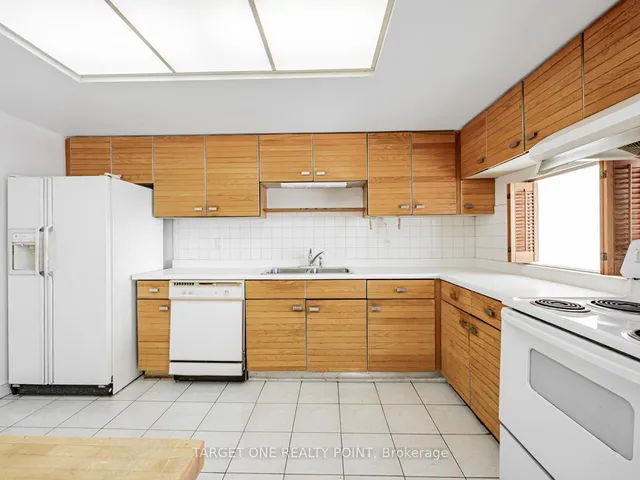 Additional image 16 of 2350 Bridletowne Circ Unit 1007