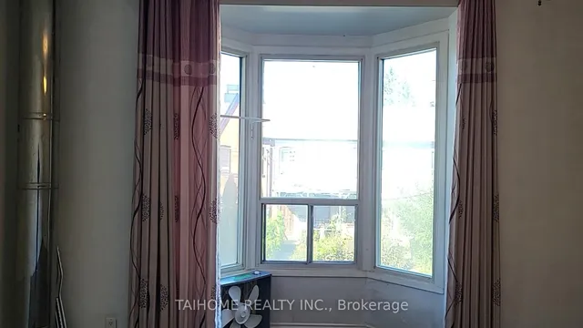 Additional image 9 of 59 Oxford St