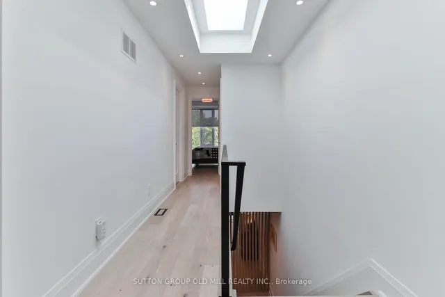 Additional image 23 of 216 Delta St