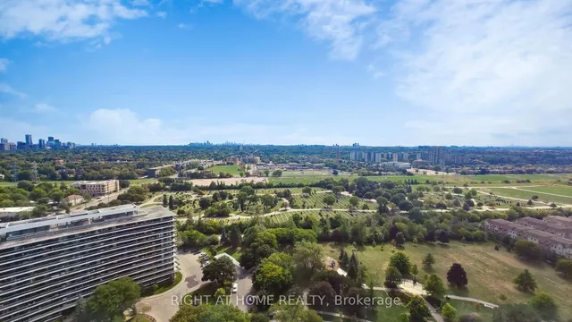 Additional image 19 of 100 Antibes Dr Unit 2805