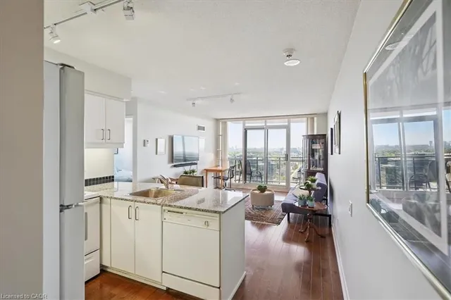 Additional image 9 of 33 Sheppard Ave Unit 2411