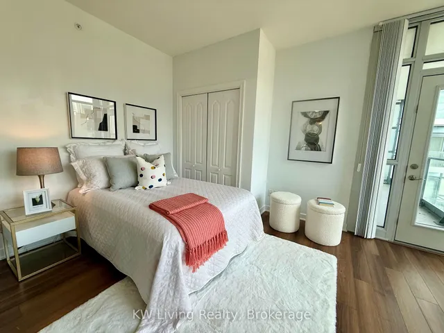 Additional image 16 of 210 Simcoe St Unit 1301