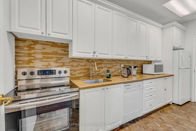 Additional image 36 of 980 Yonge St Unit 403