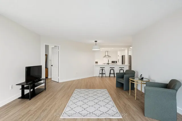 Additional image 21 of 5 Concorde Pl Unit 1208