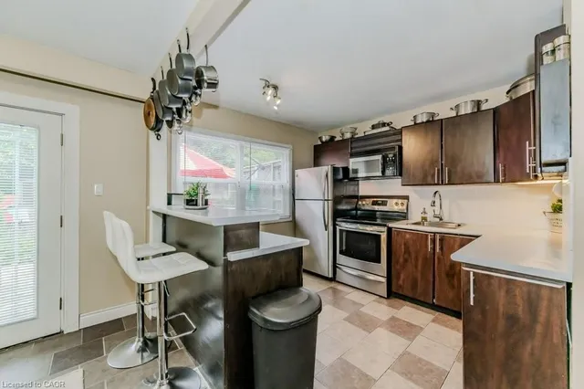 Additional image 4 of 88 Charles Best Pl