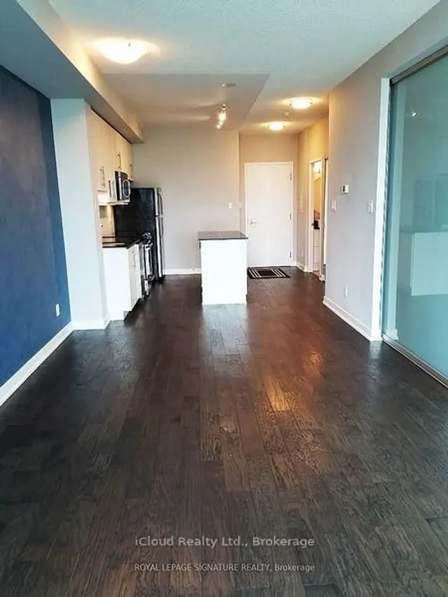 Additional image 8 of 1171 Queen St Unit 1212