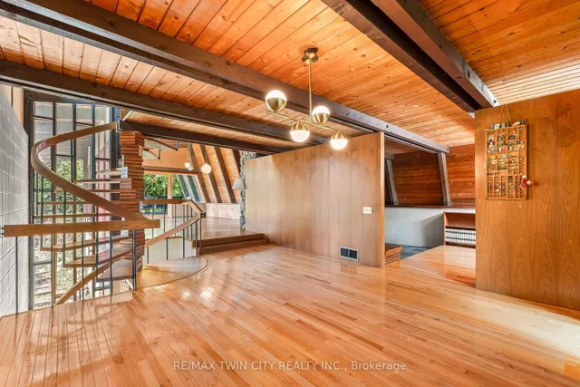 Additional image 14 of 121 Grand Hill Dr