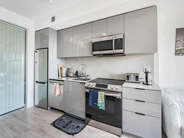 Additional image 23 of 50 Power St Unit 609