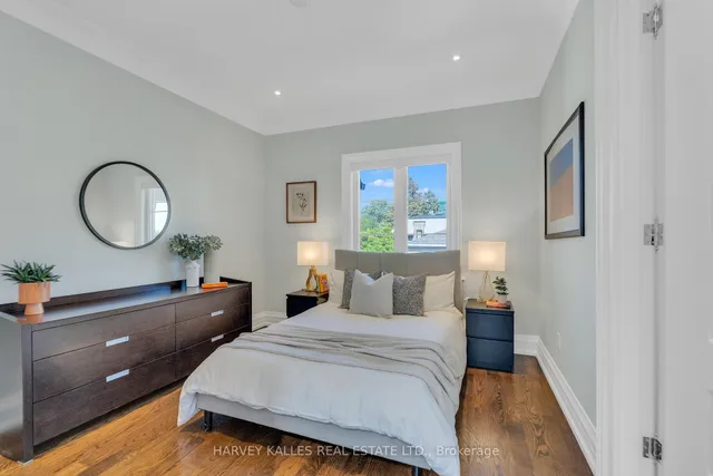 Additional image 31 of 292 Johnston Ave