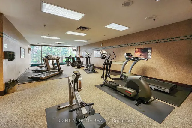 Additional image 44 of 85 Skymark Dr Unit PH1