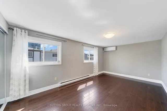 Additional image 16 of 15 Coach Liteway