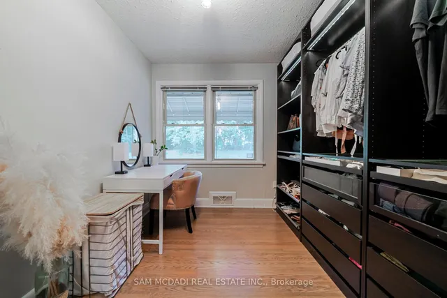 Additional image 30 of 9 Palace Arch Dr