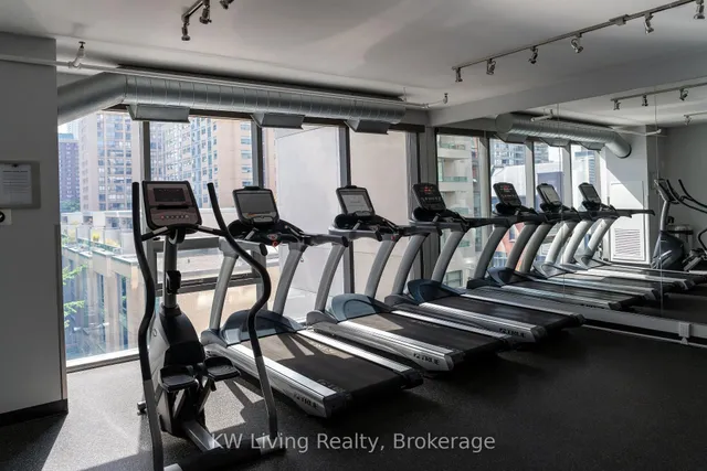 Additional image 43 of 281 Mutual St Unit 509