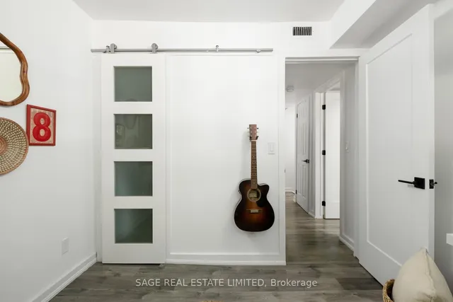 Additional image 22 of 87 Lillian St Unit 6