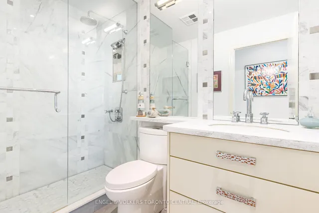 Additional image 16 of 300 Bloor St Unit 2107