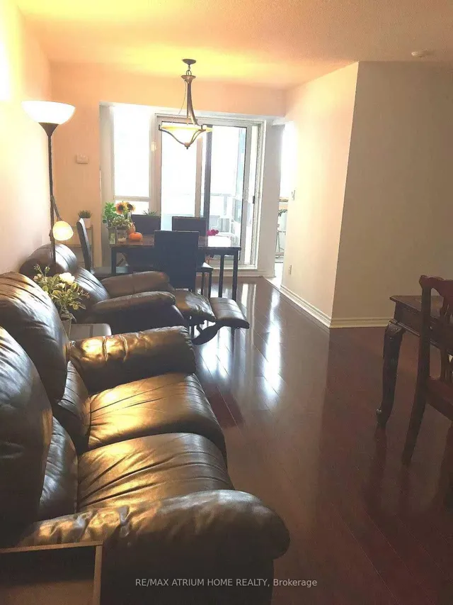 Additional image 3 of 2 Rean Dr Unit 608