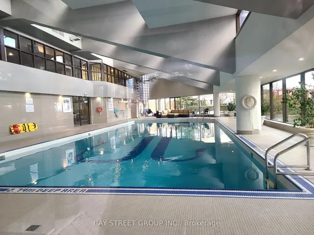 Additional image 10 of 65 Harbour Sq Unit 1305