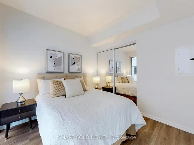 Additional image 14 of 101 Peter St Unit 801