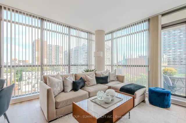 Additional image 18 of 281 Mutual St Unit 801