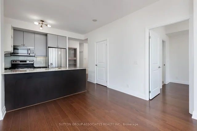 Additional image 10 of 530 St. Clair Ave Unit 1502