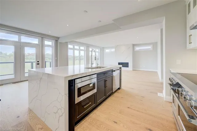 Additional image 9 of 329 Rivertrail Ave