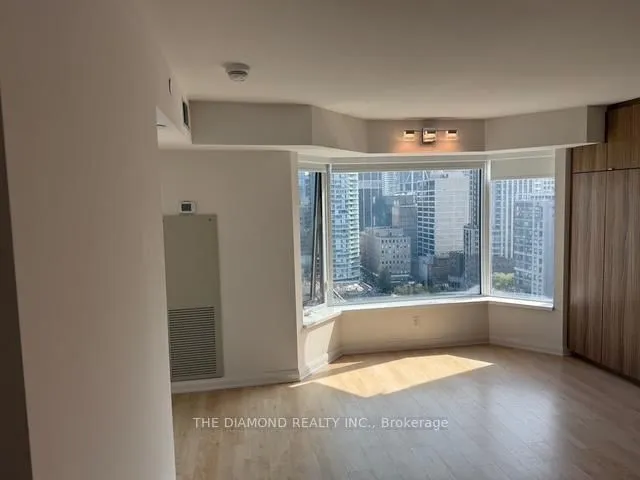 Additional image 8 of 155 Yorkville Ave Unit 2104