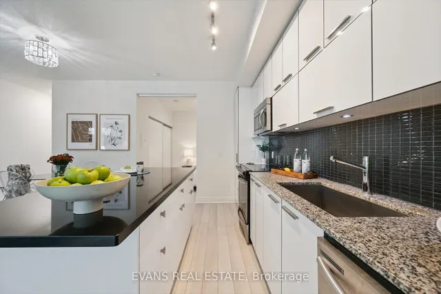 Additional image 5 of 80 Marine Parade Dr Unit 324