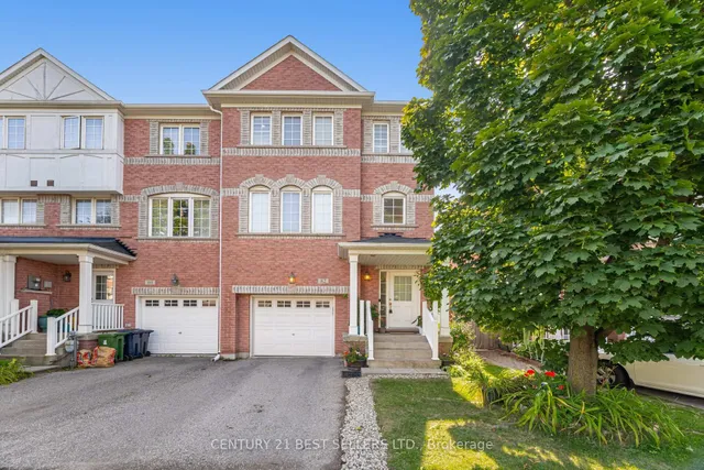 82 Pilkington Dr
