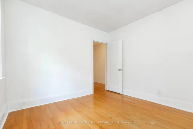 Additional image 34 of 66 Burnaby Blvd