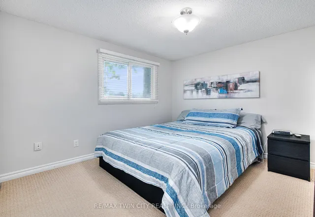 Additional image 22 of 27 Wheatfield Cres
