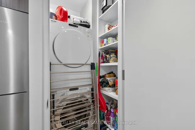 Additional image 12 of 40 Scollard St Unit 1502