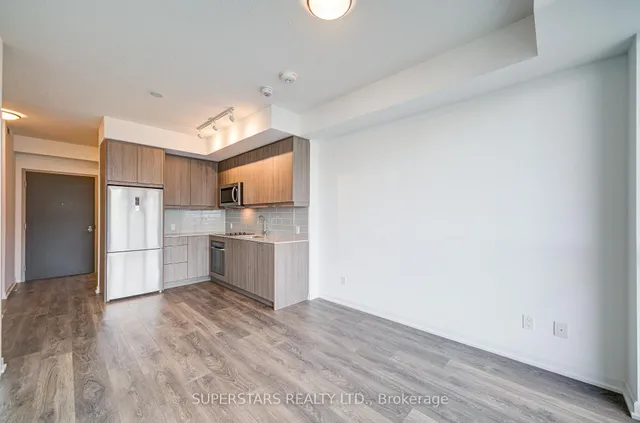 Additional image 28 of 32 Forest Manor Rd Unit 2104