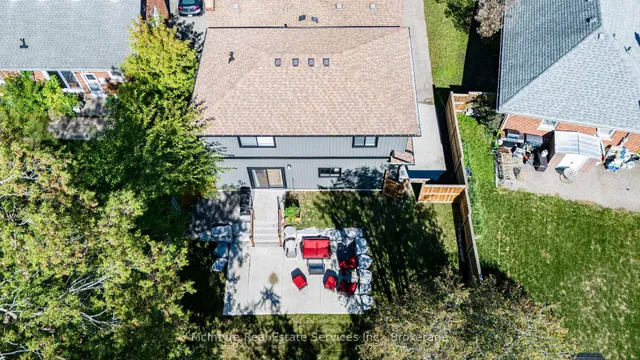 Additional image 38 of 55 Suffolk Ave