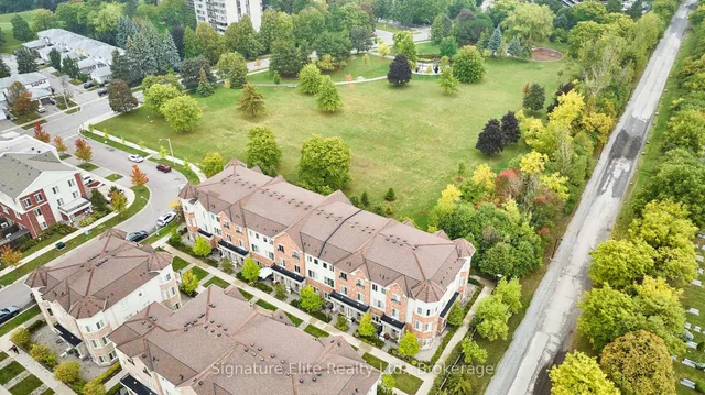 Additional image 34 of 31 Coneflower Cres Unit 37