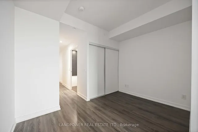 Additional image 11 of 20 Edward St Unit 1917