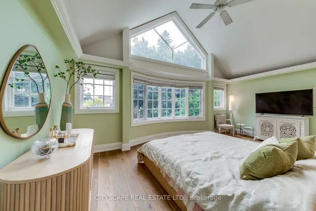 Additional image 17 of 469 St Clements Ave